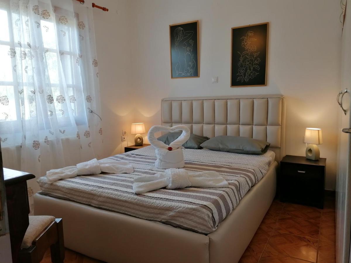 Athena'S Houses Скірос Екстер'єр фото